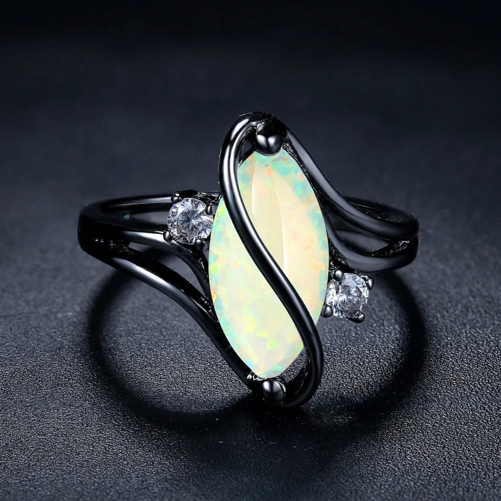 Classic Vintage Black Silver Opal Ring