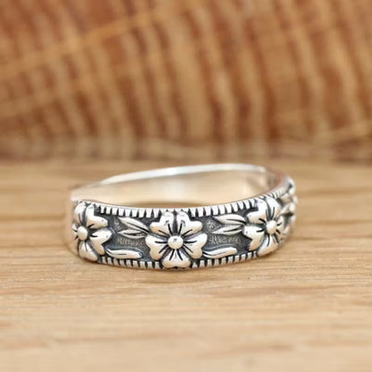 Eternal Blossom Heritage Band