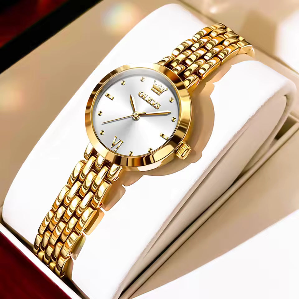 Luxurious Gold Minimalist Watch With Premium Waterproof