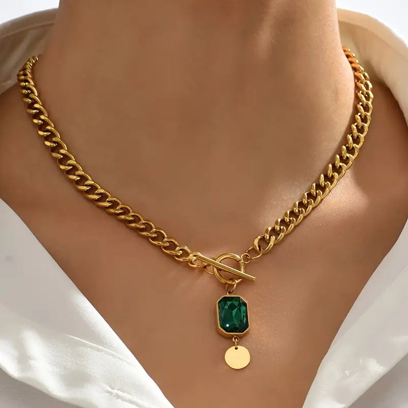 Chunky Chain Emerald Gold Pendant Necklace