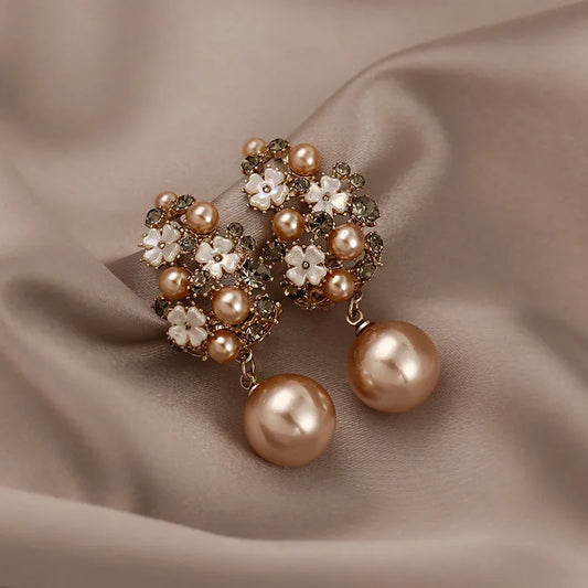 French Style Pearl Flower Earrings