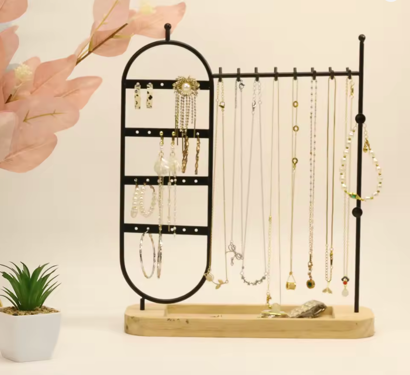 Classic Jewelry Stand