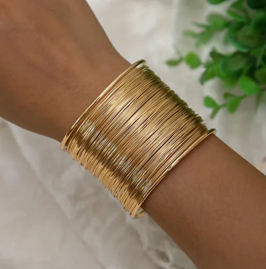 Thick Gold mesh bracelet