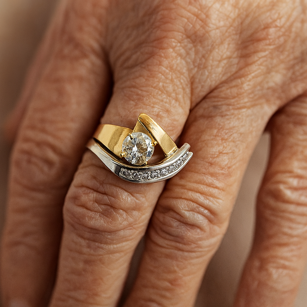 Vintage Irregular Gold & Silver Zirconia Ring