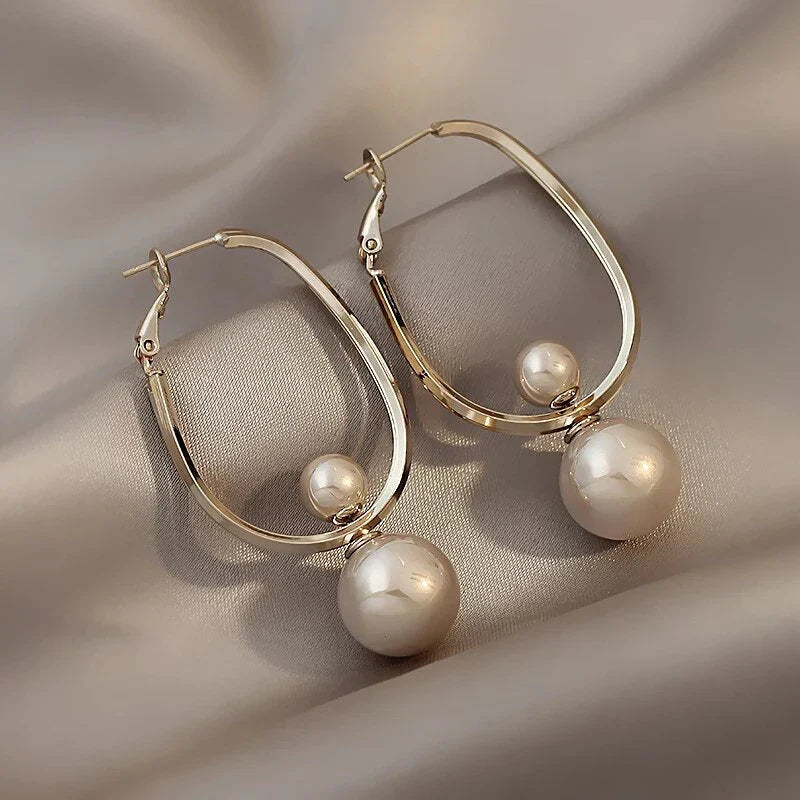 Vintage Charming Pearl Earrings