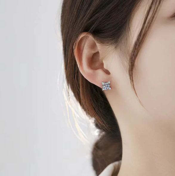 Aurelie Flower Earrings