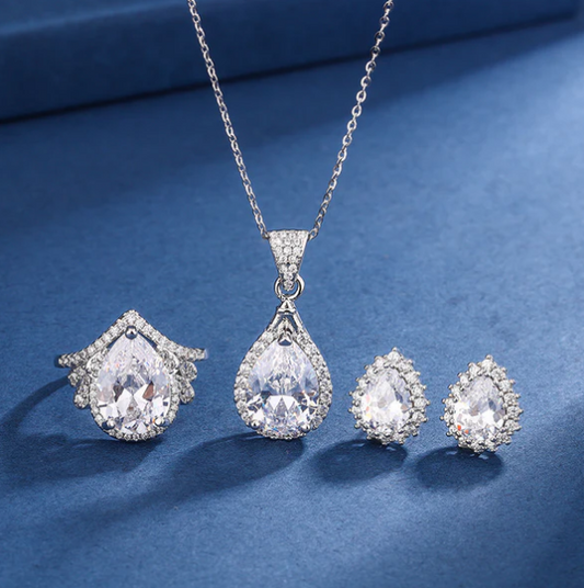 Aria Teardrop White Set