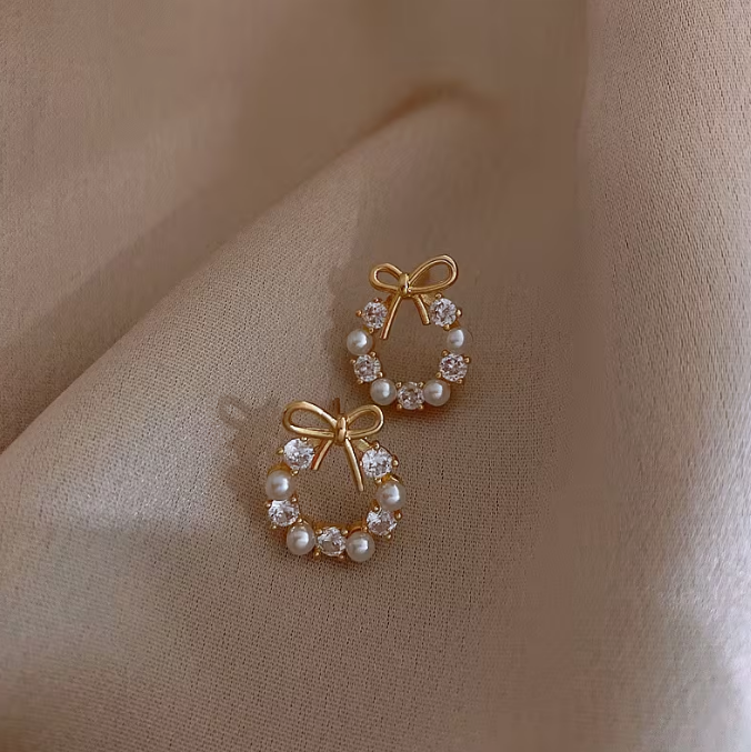 Graceful Pearl Wreath Bow Earrings