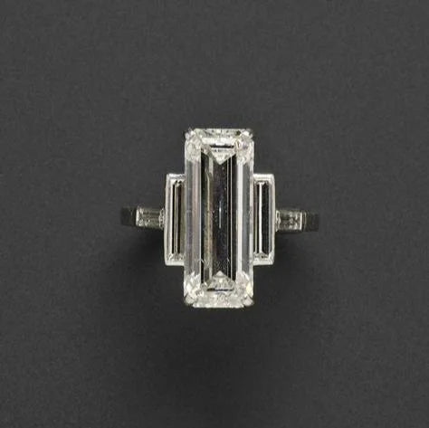 Vintage White Glass Silver Ring