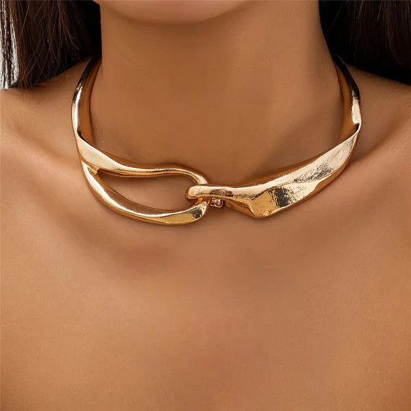 1+1 Offer: Cynthia | Gold Earrings with Pearls + Vintage Golden Necklace