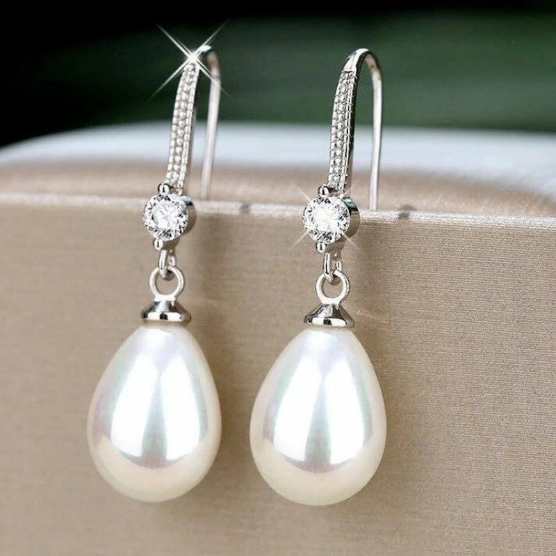 Evelyn | Handmade Sparkling Natural Pearl Earrings